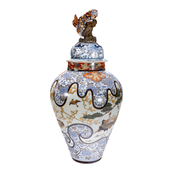 Japanese vase with lid