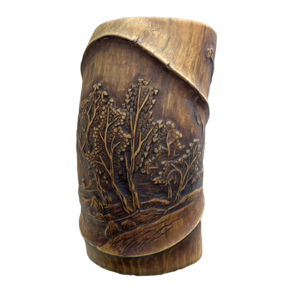 The relief bamboo tube of "Wenguang Shooting Dou"