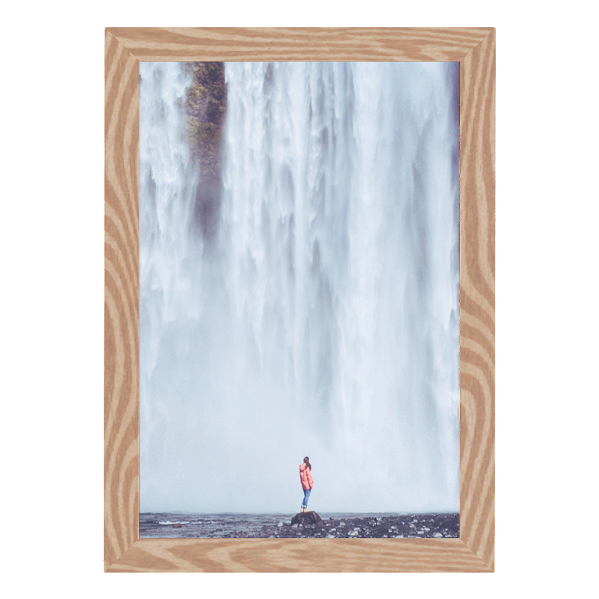 Modern interior decoration photo with vertical oak frame looking towards the waterfall
