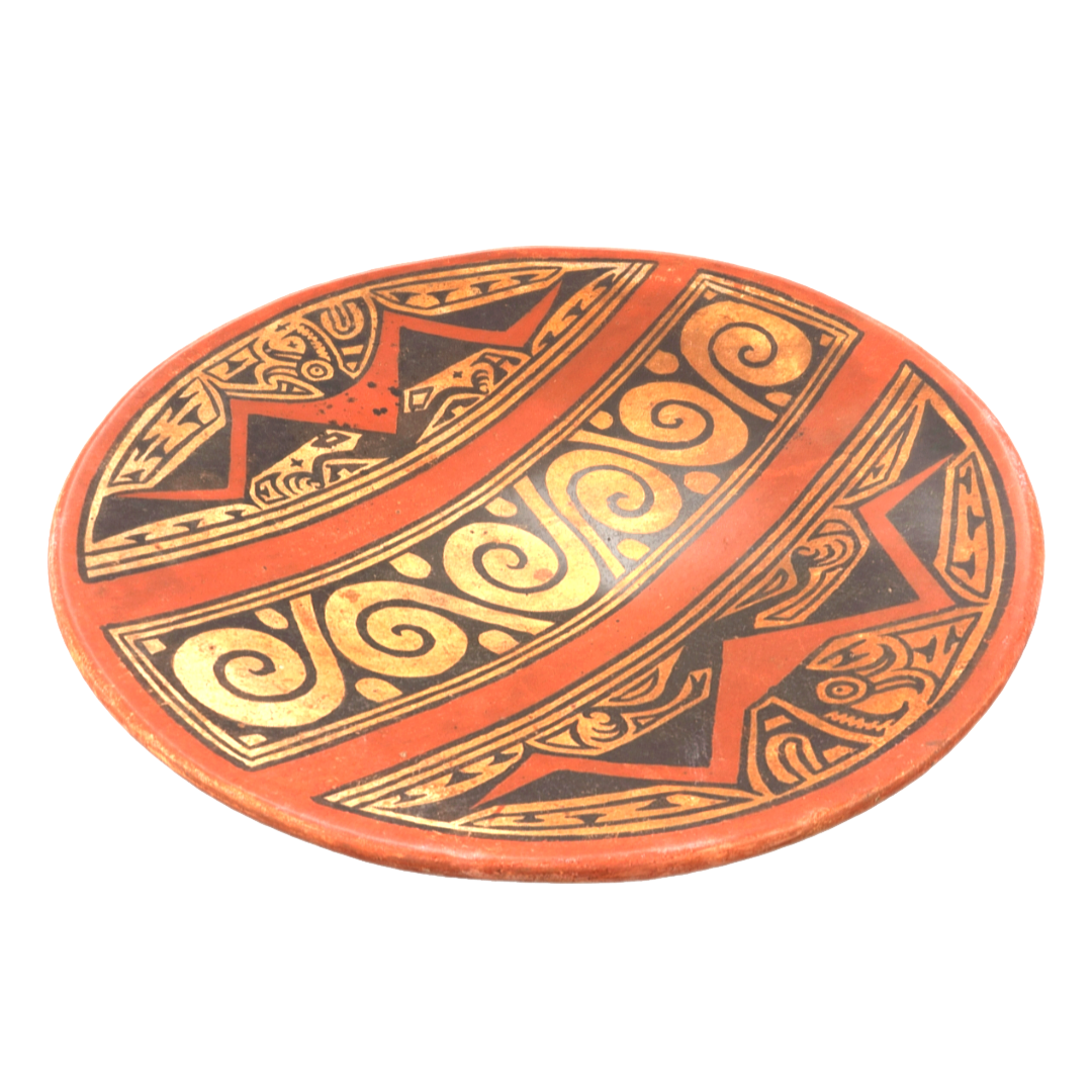 Circular base animal decoration disc